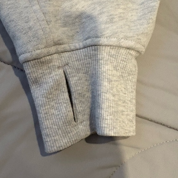 Lululemon scuba - Picture 6 of 8